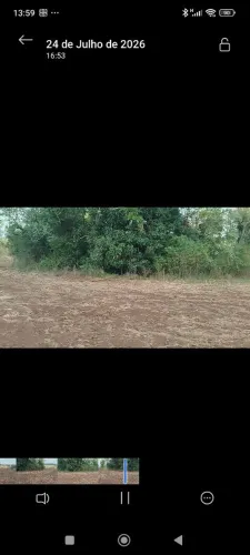 Terreno com 300 metros quadrados área Verde atrás.$20.000 entrada 