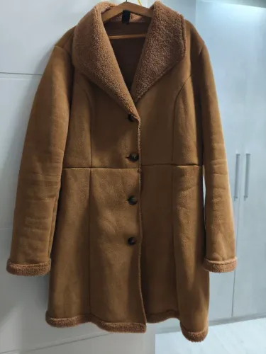 Lindo casaco em Suede caramelo peluciado Tam G