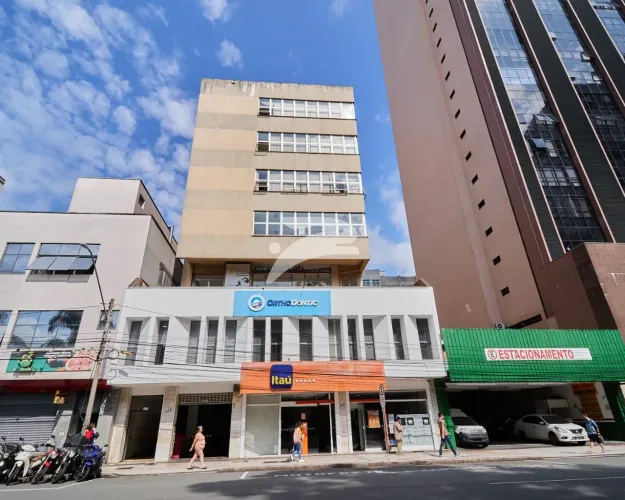 Conj. Comercial Centro 370m²