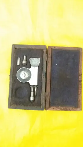 Calibrador de dente de engrenagem antigo.Ferramenta de precisão americana.