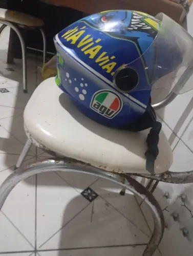 Capacete tamanho 56