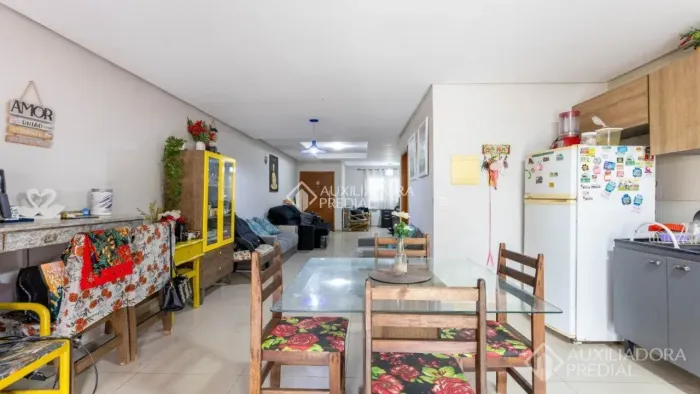 Casa no Condominio Verdes Campos