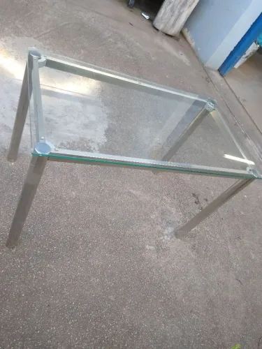 Mesa de vidro