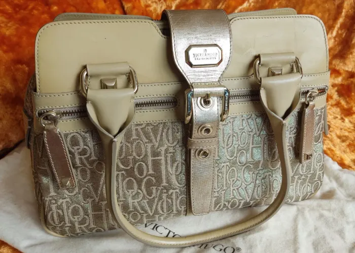 Bolsa Original Victor Hugo Tommy Dourada