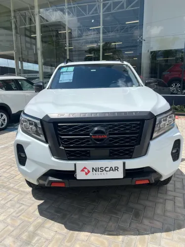 Nissan Frontier Pro4x CD 4X4 2.3 Bi-TB Die. AUT 2023