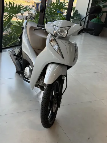 Honda BIZ 125 EX/ 125 EX FLEX