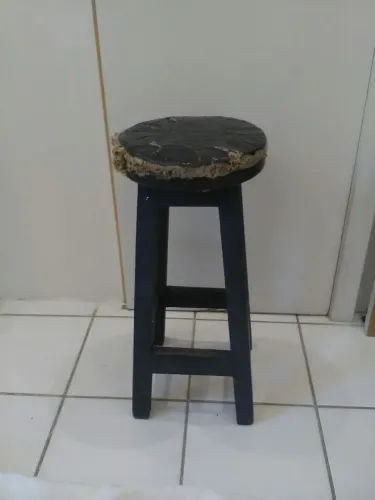 Banco antigo por restauro