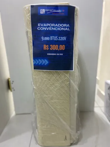 Evaporadora 9000 btus convencional 220v R$ 300,00 