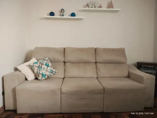 Lindo Sofá Luxo Retrátil feito sob encomenda - Retirada em Curitiba 