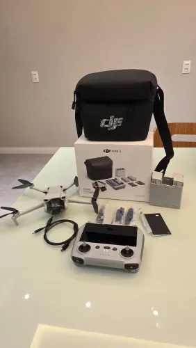 DRONE DJ MINI 3 + Combo fly 