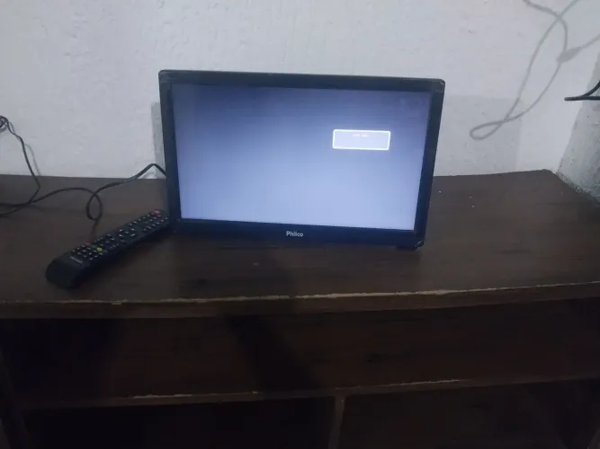 R$ 220 Tv philco 16 polegadas 