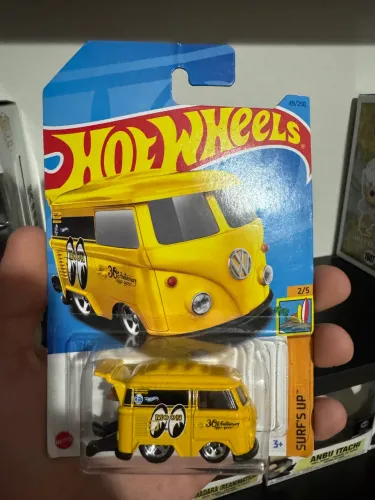 HOTWHEELS KOOL KOMBI MOONEYES 