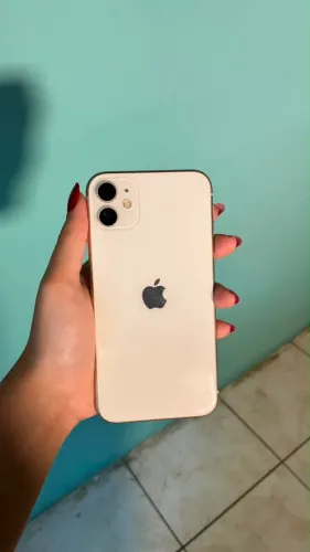iphone 11 branco - 64 GB