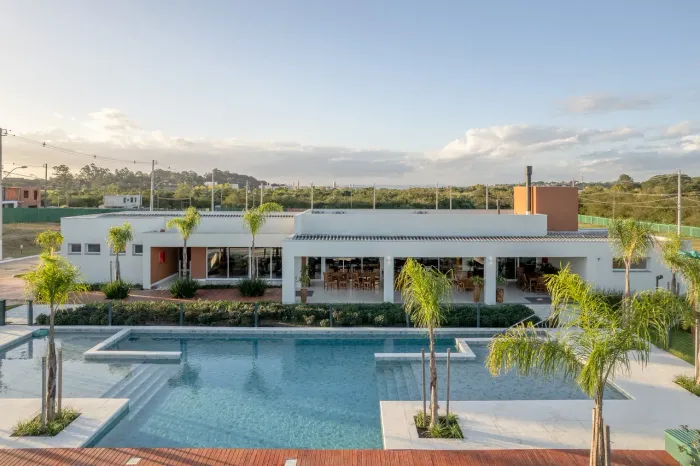 Vendo excelente lote 198 m² Aceita Aquisição e construção infraestrutura de clube no VERDE