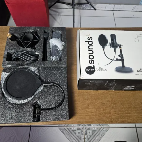 Microfone Cardioide para Live e Podcast