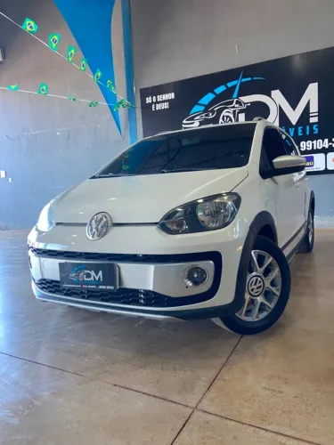 Volkswagen Up! Cross 1.0 TSI Total Flex 12V 5P 2016