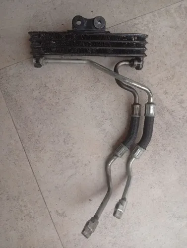 Radiador óleo YAMAHA FAZER 250 / FZ25.