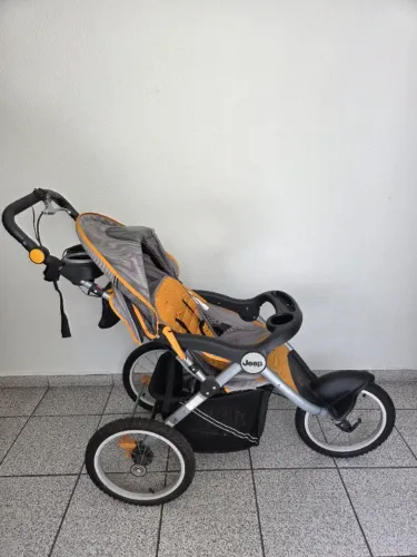 Carrinho Bebê para corrida Overland Stroller - Jeep