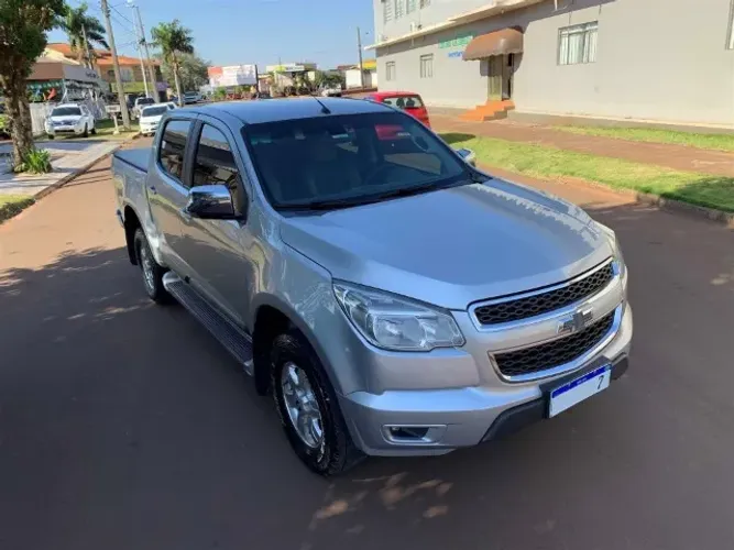Chevrolet S10 Pick-up LT 2.8 TDI 4X4 CD Diesel AUT 2014
