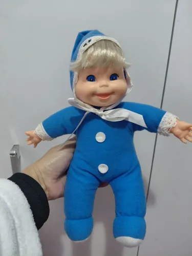 Boneca Feijaozinho em ótimo estado 
