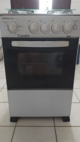 Vende-se fogão, valor negociável!