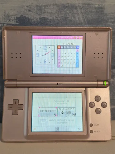 Nintendo DS Lite Rosa Claro + Carregador