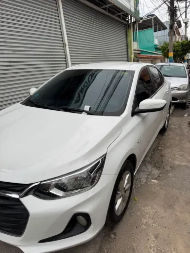 Chevrolet Onix Plus LT 1.0 12V TB Flex Mec. 4P 2020