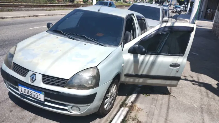 Renault Clio RN/ Expression 1.0 5P 2003