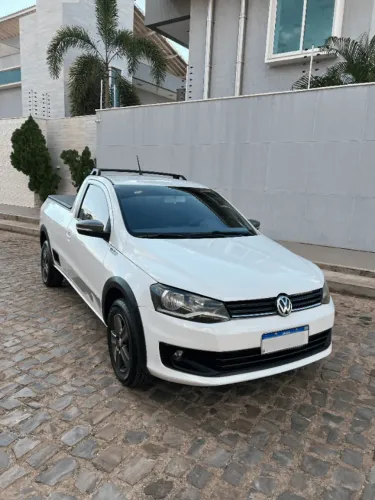 Volkswagen Saveiro Surf 1.6 MI Total Flex 2P 2015