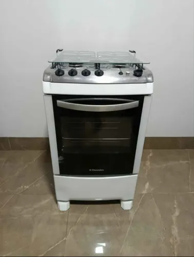 Fogão 4 bocas Electrolux