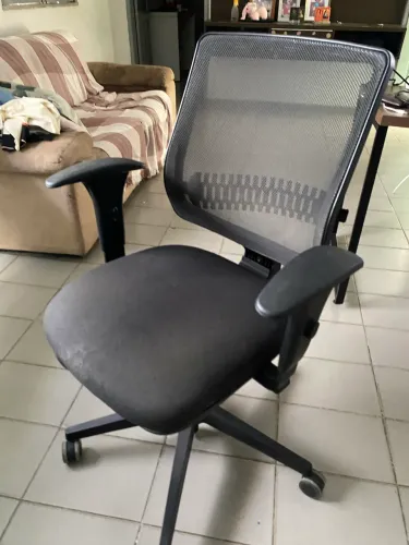 Cadeira Uni All Black Flexform