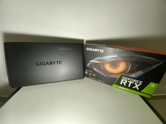 GIGABYTE GV N3060TGAMING OC 8GD TI (USADO)