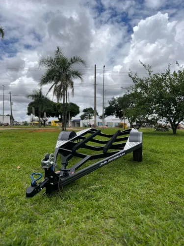 Carretinha modelo Comfort para transporte de JETSKI - Reboque