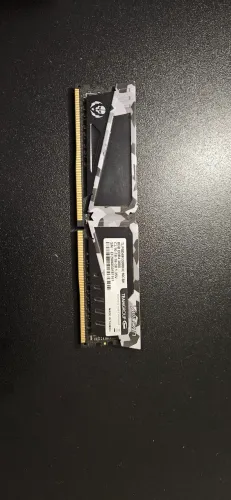 Memória Ram 8GB T FORCE VULCAN PICHAU