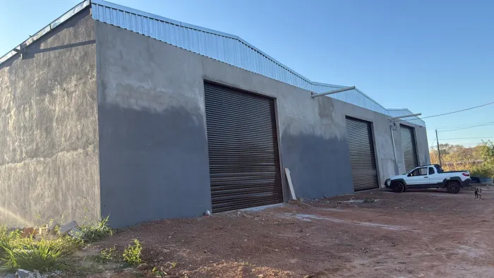 Pinturas armazéns e residências