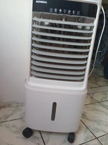 Climatizador de ar Mondial 25L