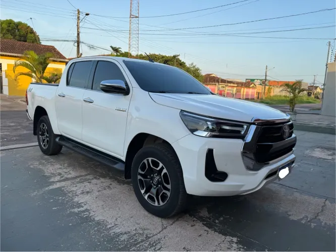 Toyota Hilux CD SRX 4X4 2.8 TDI 16V Diesel Aut. 2021