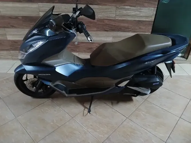 Scooter  semi nova 