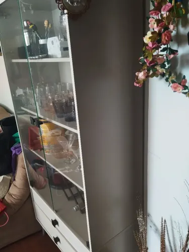 Cristaleira vidro pra vender rápido preço EXCELENTE