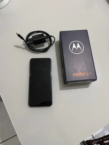 Moto E20 - PARA VENDER RÁPIDO