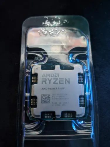 AMD Ryzen 5 7500F