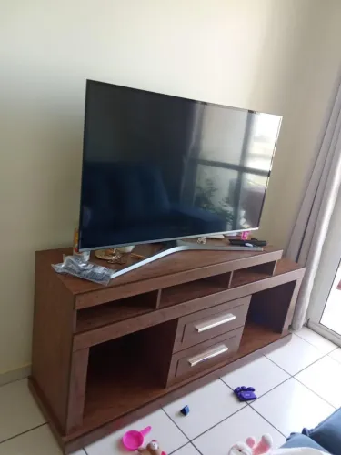 RACK PARA TV À VENDA - ÓTIMO ESTADO