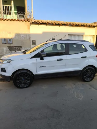 Ford Ecosport Freestyle 1.6 16V Flex 5P 2014