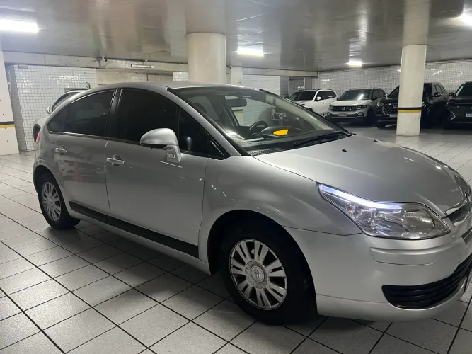Citroen C4 GLX 1.6 Flex 16V 5P Mec. 2010