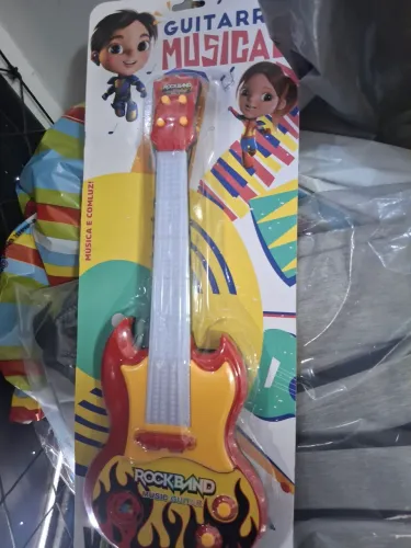 guitarrinha infantil de brinquedo com som e luz