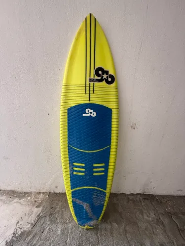Prancha Kite grilo