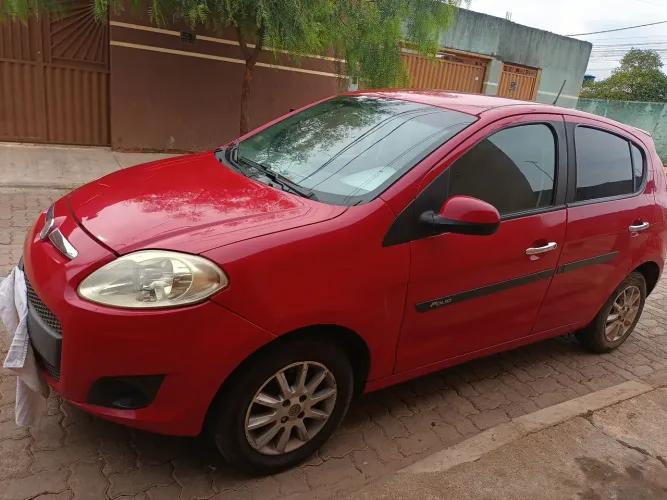 Fiat Palio Attractive 1.0 EVO Fire Flex 8V 5P 2014
