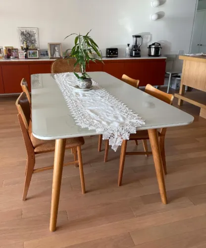 MESA DE JANTAR da LÍDER Madeira e Vidro temperado - 6 Lugares