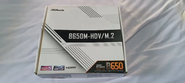 Placa Mãe ASRock B650M-HDV/M.2, Chipset B650, AMD AM5, M-ATX, DDR5