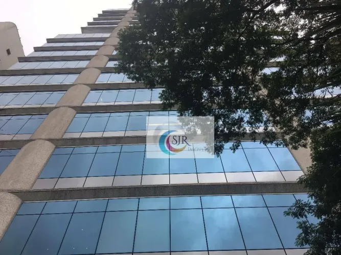 Conjunto comercial para locação, Pinheiros, São Paulo.